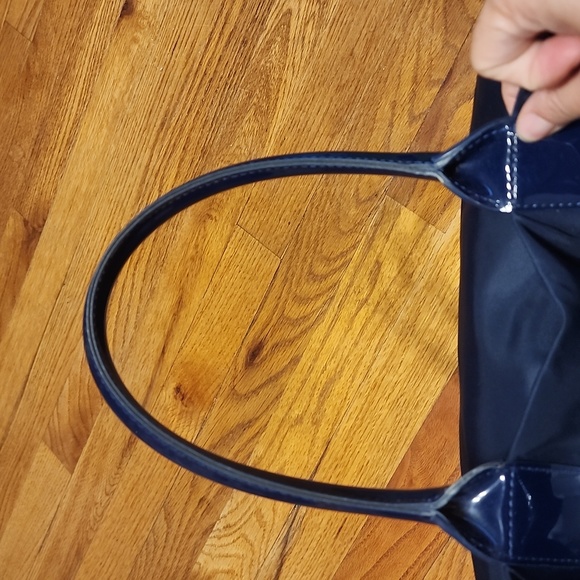 Tory Burch Ella patent nylon tote bag in navy - Picture 9 of 13